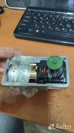 Актуатор турбины 6NW009550 G-70