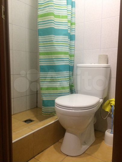 Комната 18 м² в 3-к., 1/2 эт.