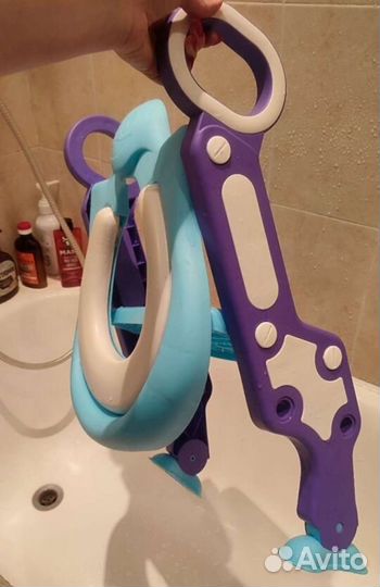 Сиденье для унитаза с лесенкой и ручками