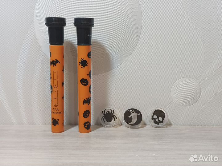 Фонарик проекционный 