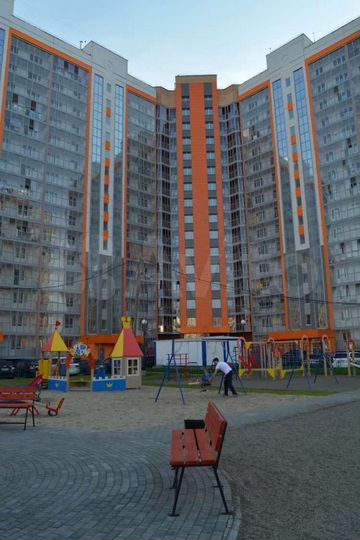 1-к. квартира, 45 м², 9/13 эт.