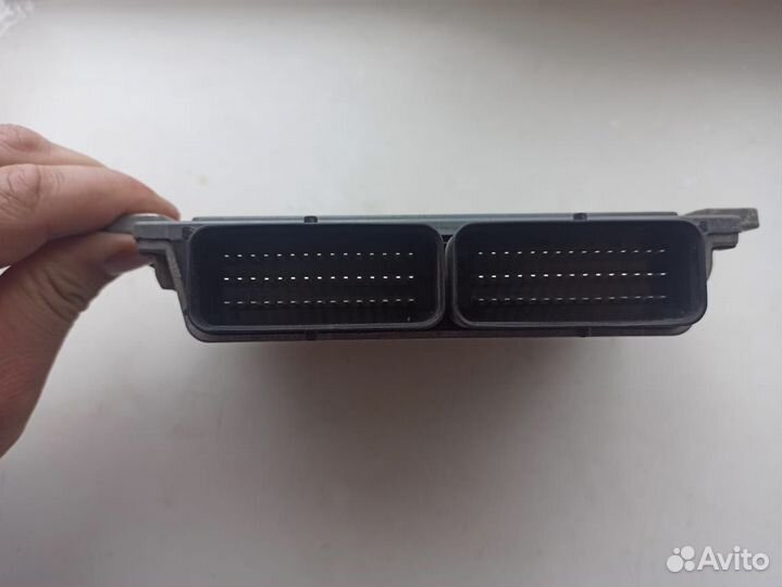 Блок управления двигателем Renault Sandero