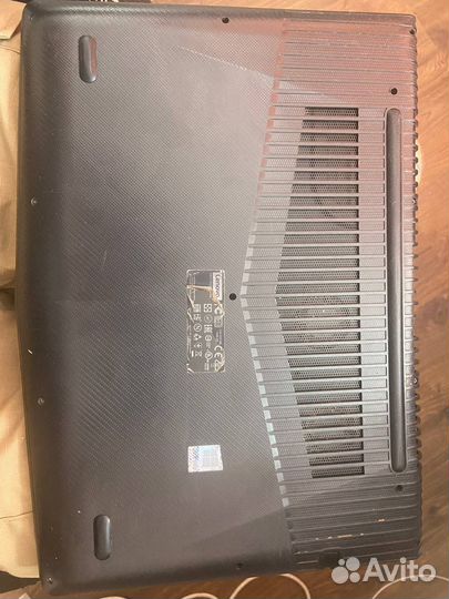 Ноутбук Lenovo legion y520-15ikbn
