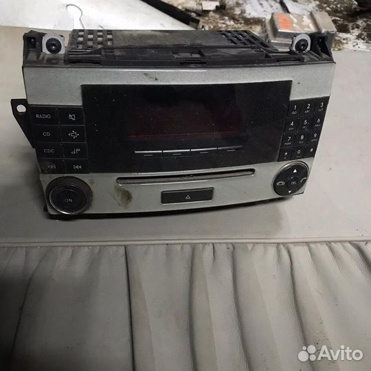 Штатная магнитола Mercedes Vito W639 2007