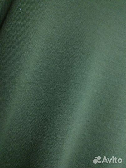 Платье с разрезом