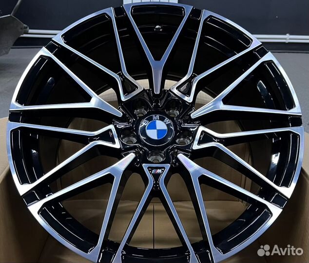 Диски на бмв BMW X6 G06 818 стиль R21