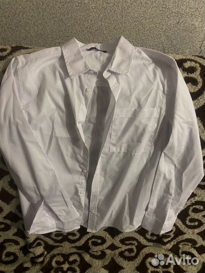 Рубашка белая новая
