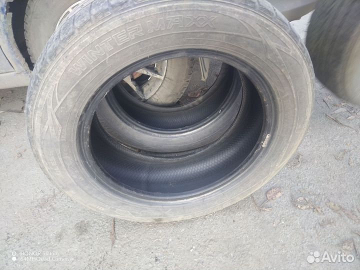 Dunlop SP Winter Maxx WM01 185/65 R15