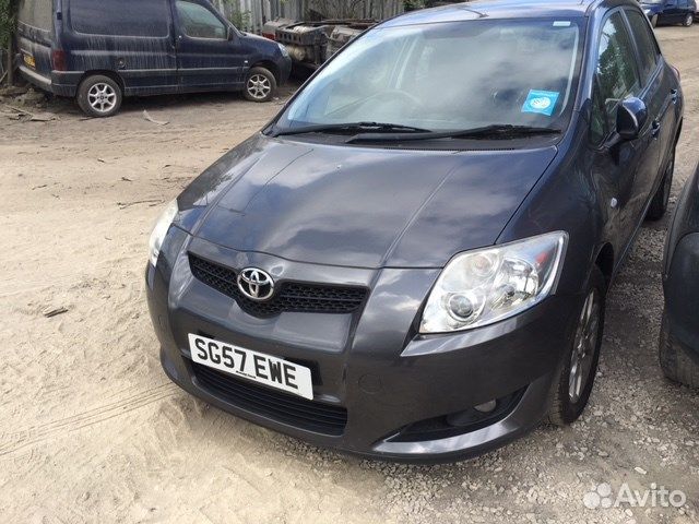 Разобран на запчасти Toyota Auris E15 2006-2012