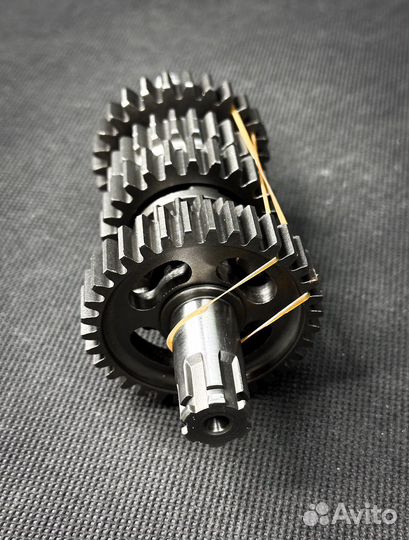 Валы кпп на zs190 в сборе