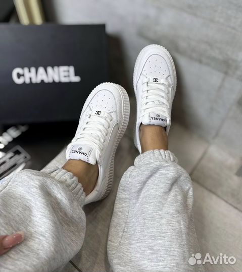 Кроссовки белые кожа натуральная Chanel