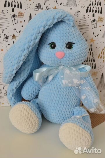 Вязанные игрушки Большой Зайка