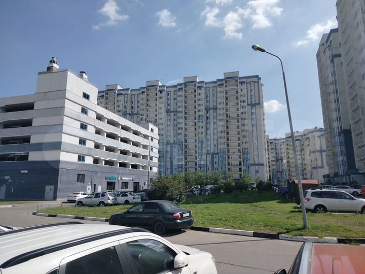 Аукцион: 2-к. квартира, 58,8 м², 1/17 эт.