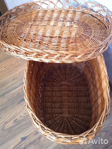 Интерьерная большая корзина с крышкой из лозы