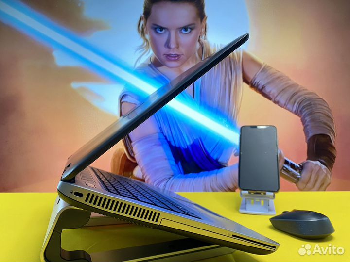 Бюджетный ноутбук HP - Intel Core i5