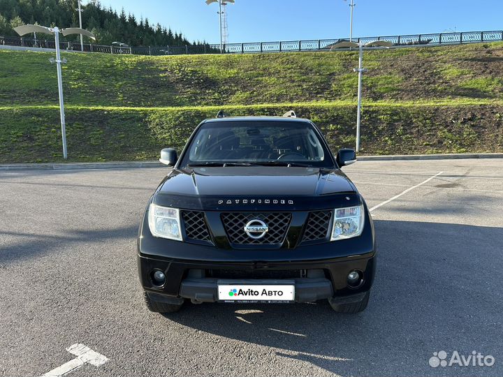 Nissan Pathfinder 2.5 МТ, 2007, 290 000 км