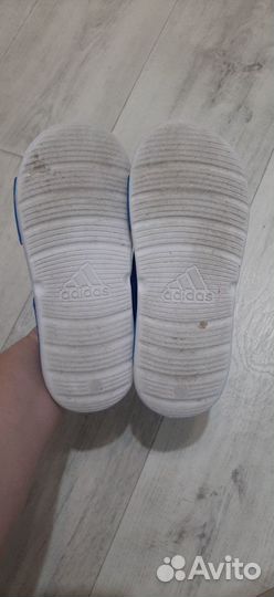 Сандалии adidas 34