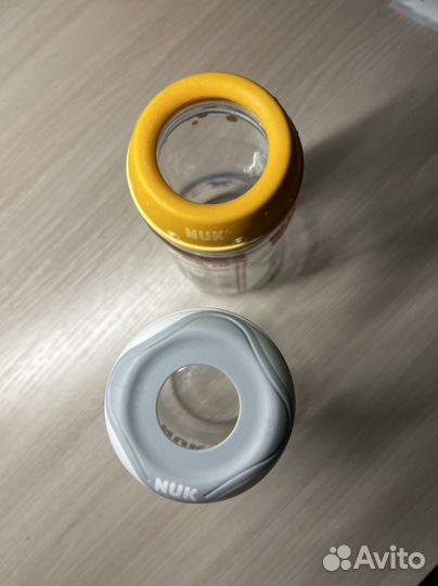 Бутылочка nuk