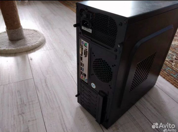 Компьютер системный блок