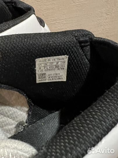 Кроссовки adidas pro model