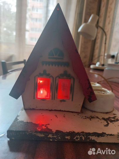 Диапроектор диафильмы и новогодний домик СССР