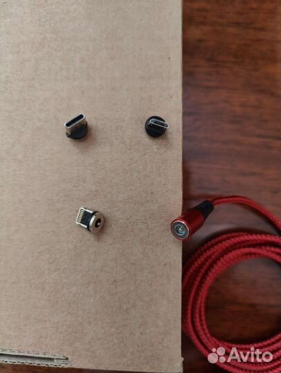 Магнитная зарядка Type-C/ iPhone/ Micro-usb 1 м