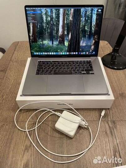 Apple macbook pro 16 i7 512/32