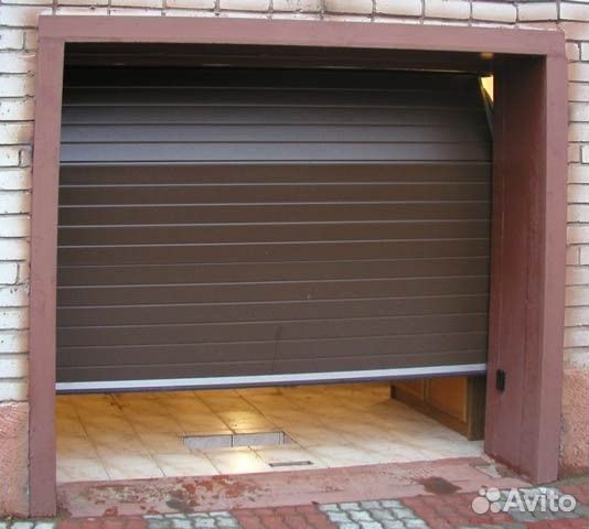 Секционные ворота