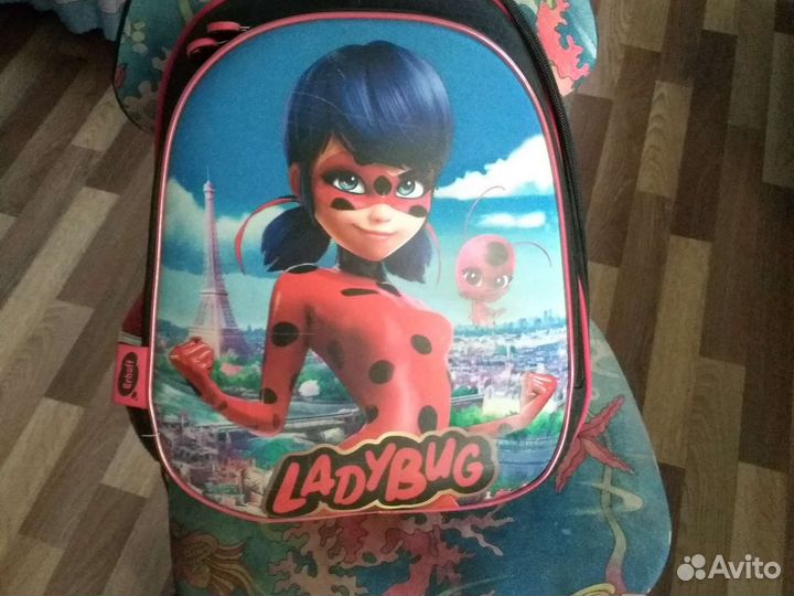 Рюкзак детский в школу