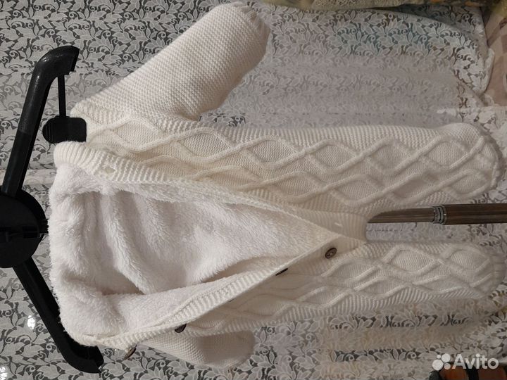 Теплый комбинезон для новорожденного