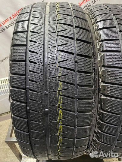 Bridgestone Blizzak Revo GZ 215/55 R16 93W