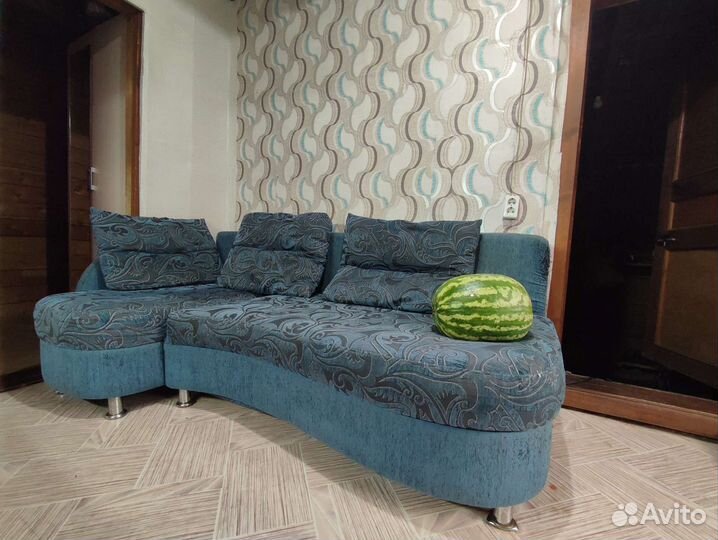 Угловой диван бу