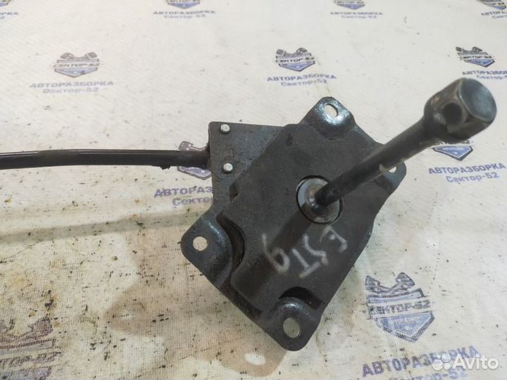 Крепление запасного колеса Hyundai Santa Fe 2