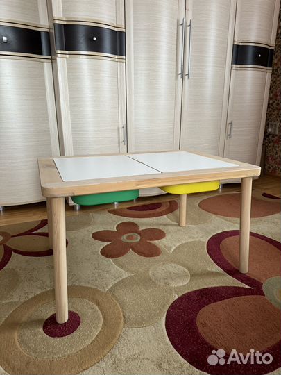 Стол детский со стульями IKEA