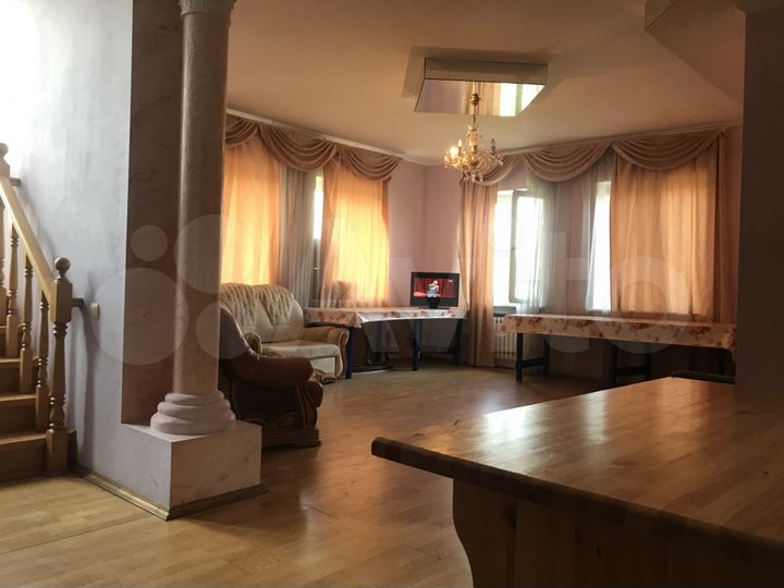Комната 30 м², 2/4 эт.