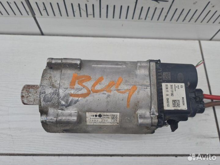 Серводвигатель эур Bmw 3 F30 LCI B46B20B 2017