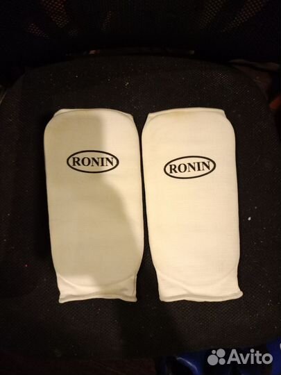 Накладки на ноги ronin