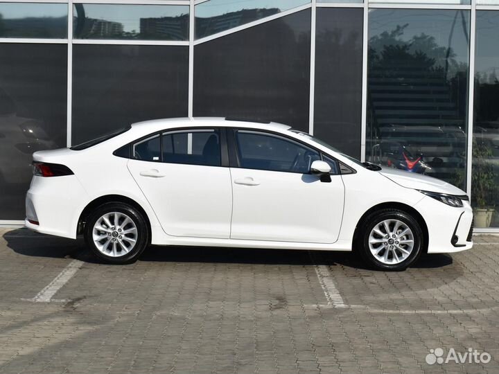 Toyota Corolla 1.2 CVT, 2022, 715 км