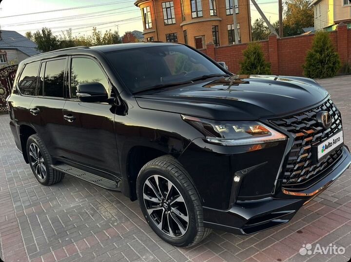 Lexus LX 4.5 AT, 2018, 190 000 км