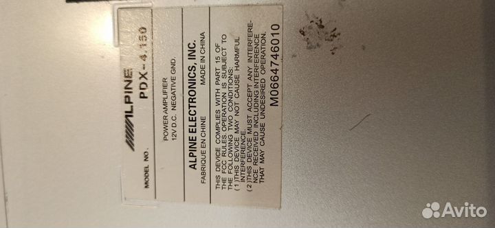 Усилитель Alpine PDX 4.150 и сабвуфер Boston G2