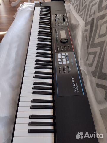 Продаю новый Roland Juno DS 88