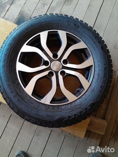 Nokian Tyres Nordman 5 SUV 215/65