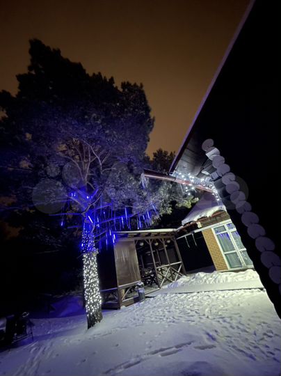 Дом 240 м² на участке 7 сот.