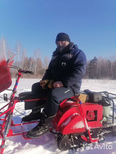 Мотобуксировщик с лыжным модулем