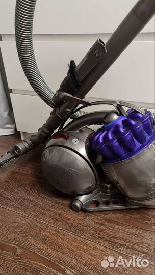 Пылесос Dyson