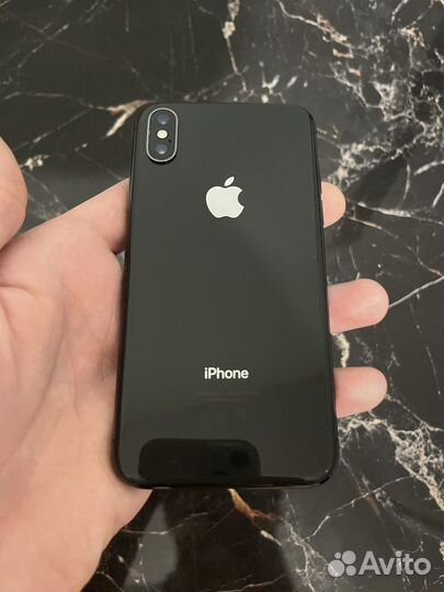 iPhone X, 64 ГБ