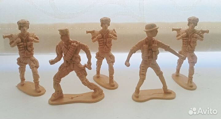 Солдатики, индейцы: в коллекцию или для игр