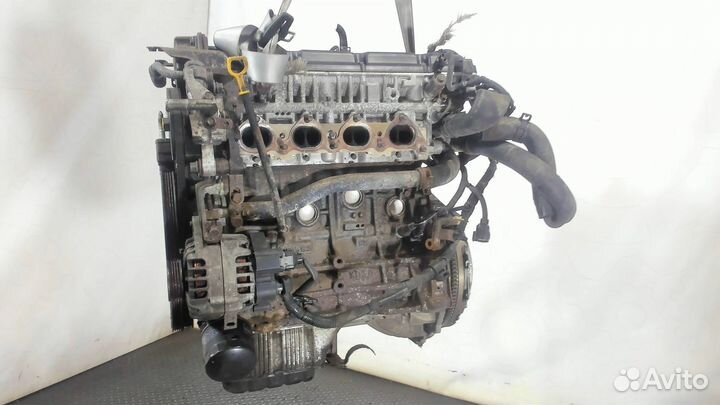 Двигатель Hyundai Trajet 2 л