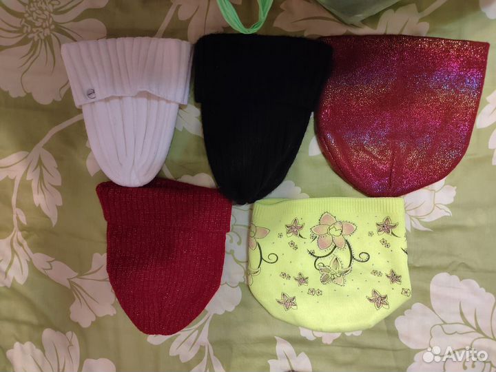 Женская шапка