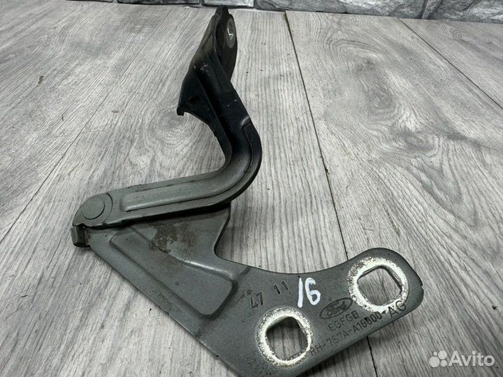 Петля капота правая Ford Mondeo 4 2012